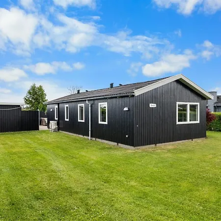 Dom wakacyjny Daya - 75m From The Sea By Interhome Otterup